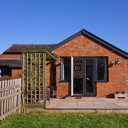 Cwm Lodge, An Idyllic Retreat In The Heart Of Herefordshire! 外观 照片